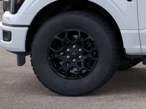 New 2026 Ford F150 Lariat RWD image 19