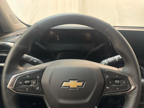 Certified 2025 Chevrolet TrailBlazer LT w/ Convenience Package image 16