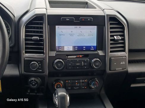 Used 2020 Ford F150 XLT w/ Equipment Group 302A Luxury AWD/4WD image 26