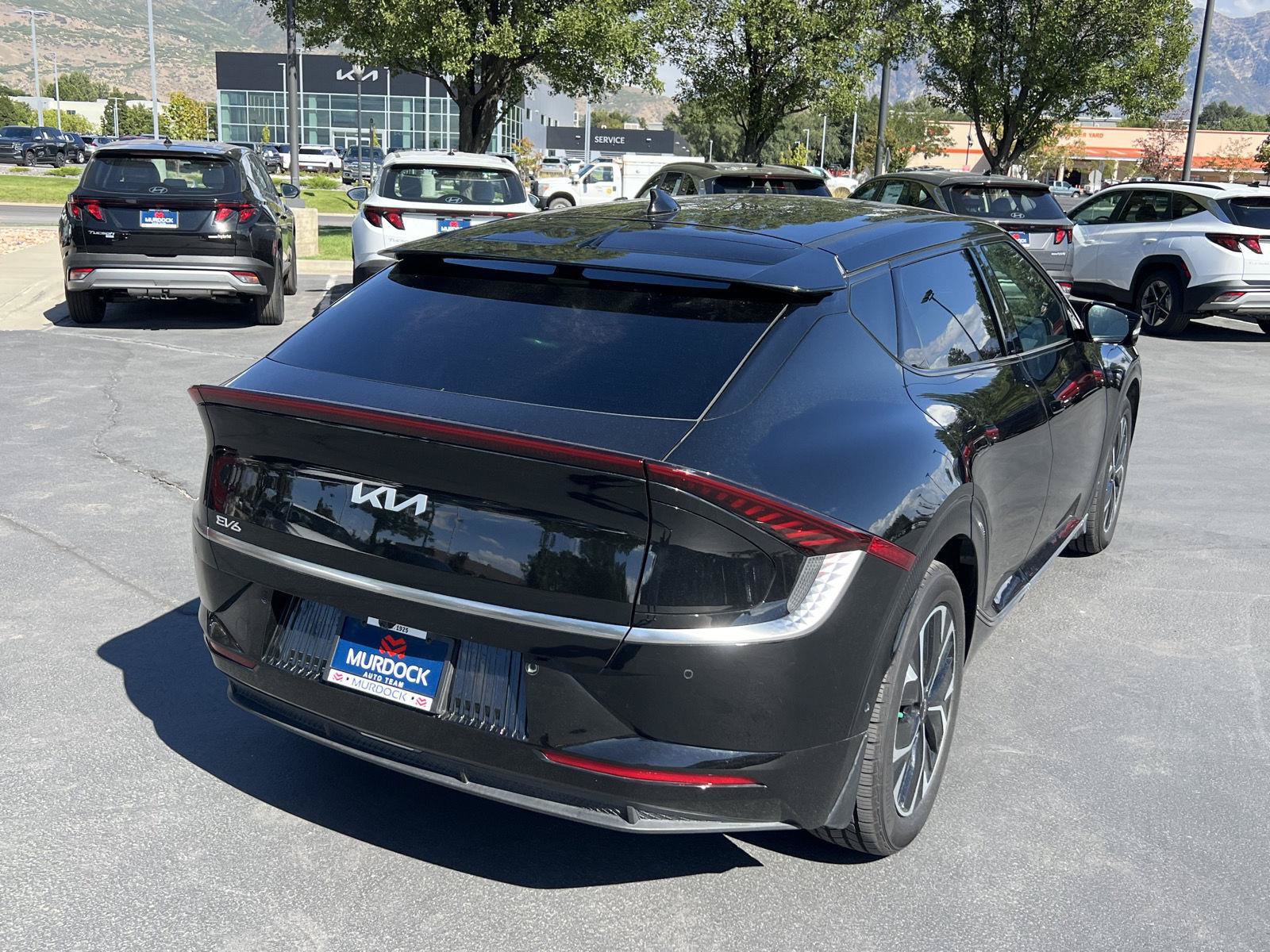 Used 2023 Kia EV6 Wind w/ Wind Technology Package AWD/4WD image 16