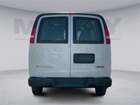 Used 2023 GMC Savana 3500 Extended w/ Driver Convenience Package image 6