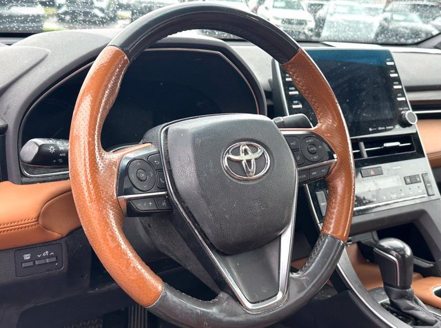 Used 2021 Toyota Avalon Limited w/ Advanced Safety Package FWD image 11