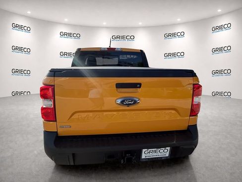 Used 2023 Ford Maverick Lariat w/ Lariat Luxury Package FWD image 6