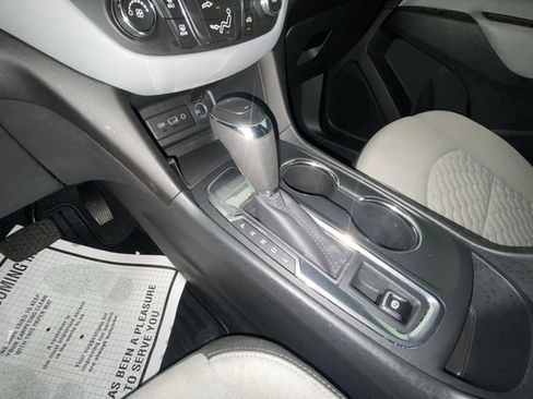 Used 2020 Chevrolet Equinox LS w/ LS Convenience Package image 20