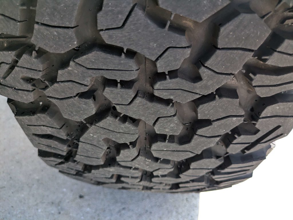 Used 2025 Ford Bronco Badlands AWD/4WD image 12
