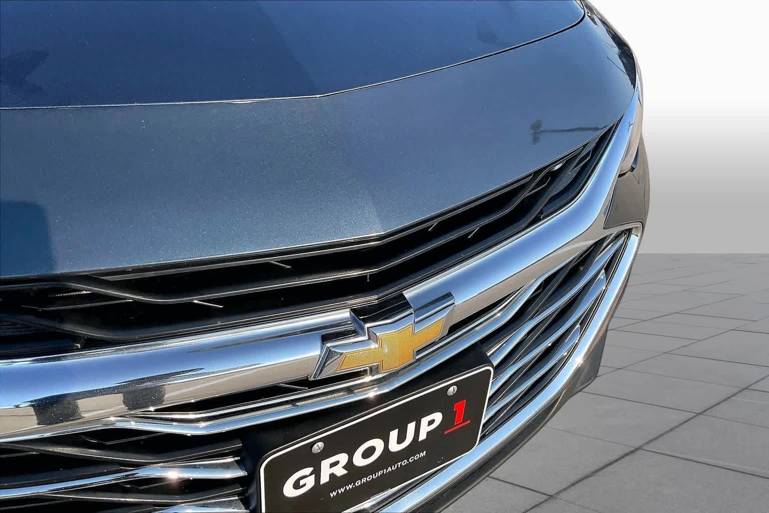 Used 2020 Chevrolet Malibu Premier FWD image 25