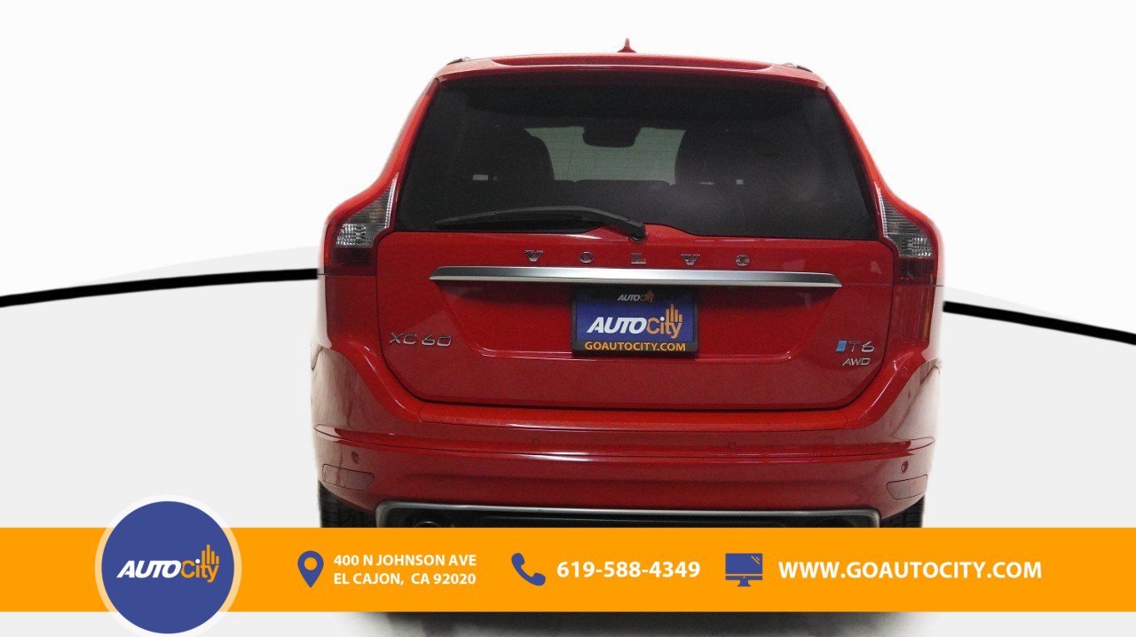 Used 2017 Volvo XC60 T6 R-Design w/ Climate Package AWD/4WD image 12