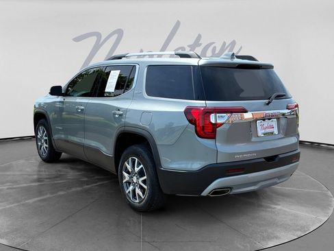 Used 2023 GMC Acadia SLT w/ Preferred Package FWD image 5