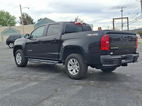Used 2022 Chevrolet Colorado LT w/ LT Convenience Package image 8