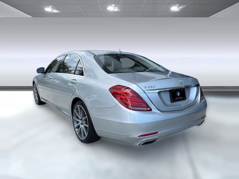 Used 2015 Mercedes-Benz S 550 Sedan image 3