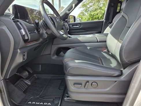 Used 2026 Nissan Armada SL w/ Captain's Chari Seat Package AWD/4WD image 11
