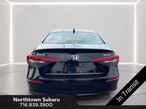 Used 2022 Honda Civic Touring image 5