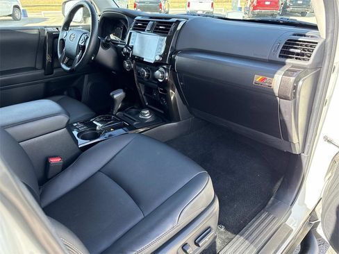 Used 2023 Toyota 4Runner 40th Anniversary SE image 30