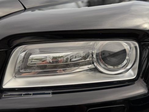Used 2016 Rolls-Royce Wraith image 5