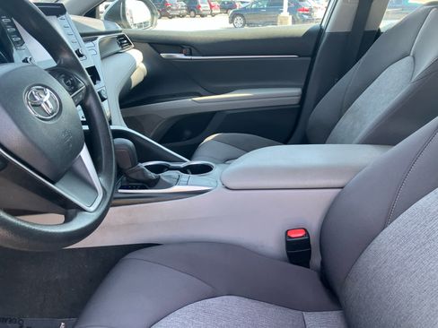 Used 2023 Toyota Camry LE FWD image 10