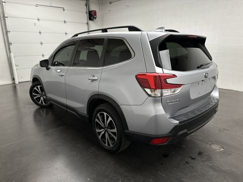 Used 2019 Subaru Forester Limited w/ Popular Package #3 image 7