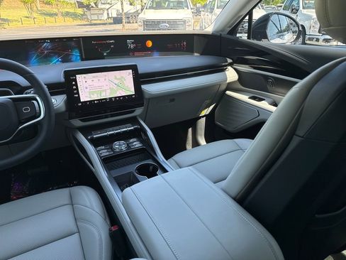 New 2026 Lincoln Nautilus Premier image 30