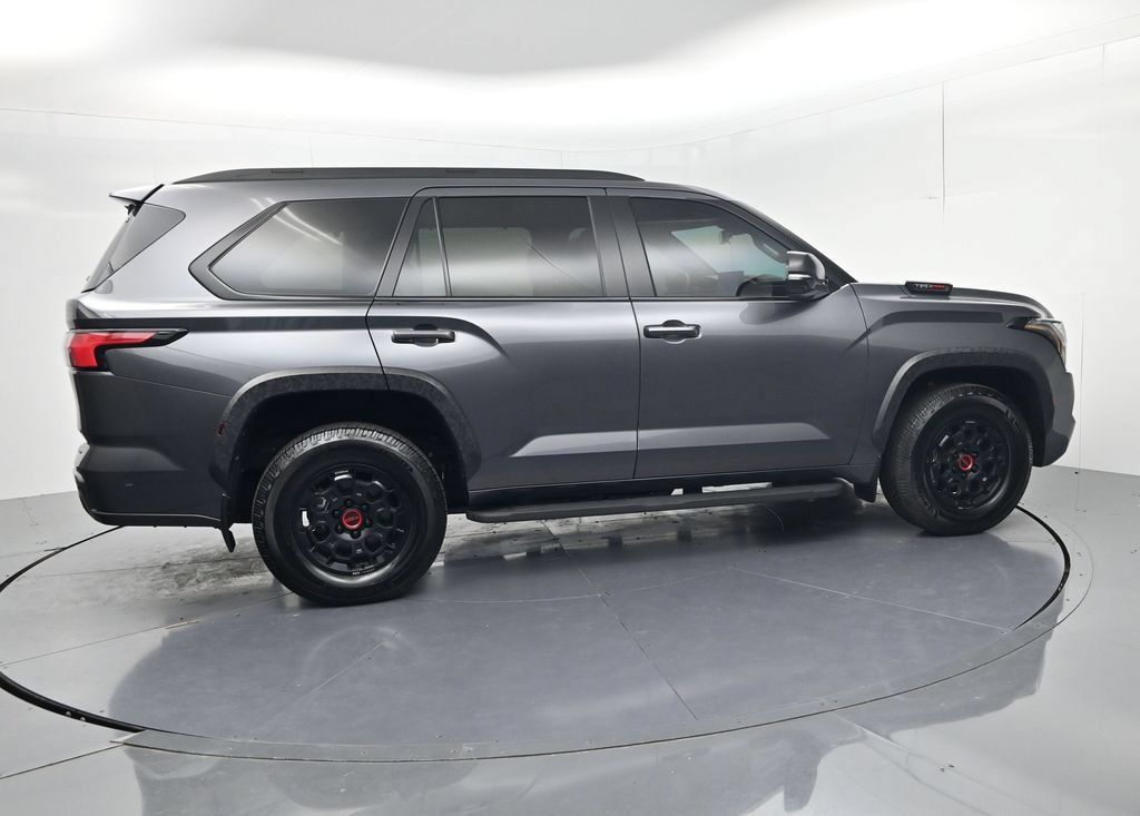 Used 2024 Toyota Sequoia TRD Pro AWD/4WD image 8