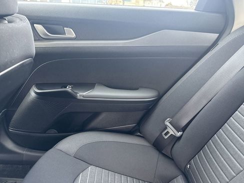 New 2026 Kia K5 LXS image 24
