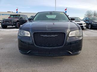 Used 2020 Chrysler 300 Touring w/ Sport Appearance Package video 2