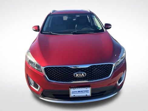 Used 2017 Kia Sorento EX image 8