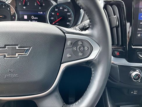 Used 2022 Chevrolet Traverse RS FWD image 19