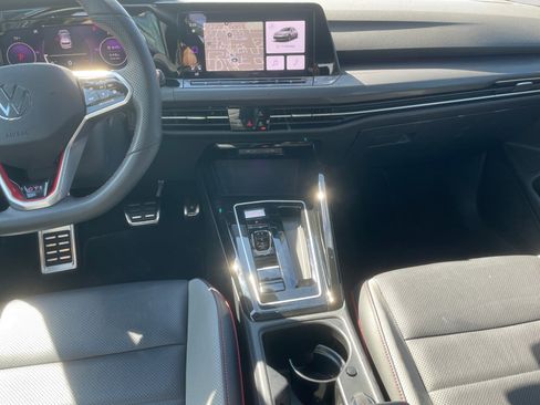 Used 2024 Volkswagen GTI SE w/ SE Leather Seats Package image 11