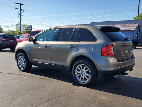Used 2012 Ford Edge SEL FWD image 3