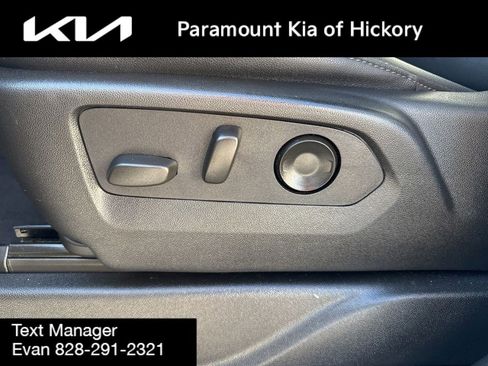 Used 2024 Chevrolet Tahoe LT image 33