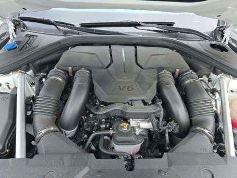 Used 2024 Genesis GV70 3.5T Sport AWD/4WD image 14