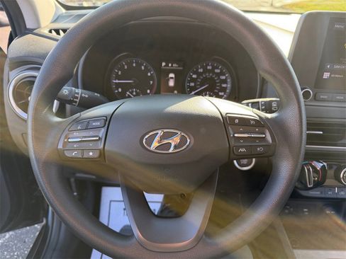 Used 2023 Hyundai Kona SEL image 15