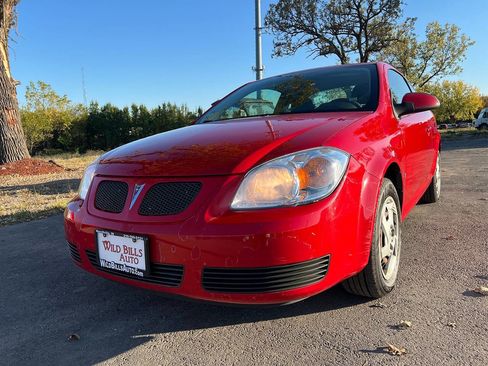 Used 2007 Pontiac G5 w/ Sun And Sound Package image 2