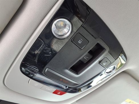 Used 2022 Kia Seltos SX w/ Sunroof Package image 14