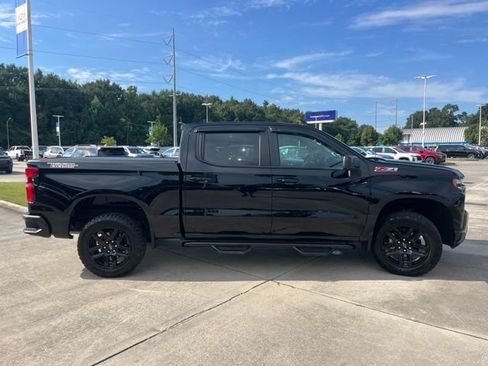 Used 2021 Chevrolet Silverado 1500 LT Trail Boss w/ Convenience Package II AWD/4WD image 11