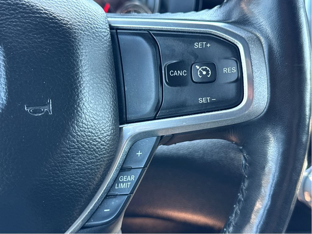 Used 2020 RAM 1500 Laramie w/ Sport Appearance Package AWD/4WD image 17
