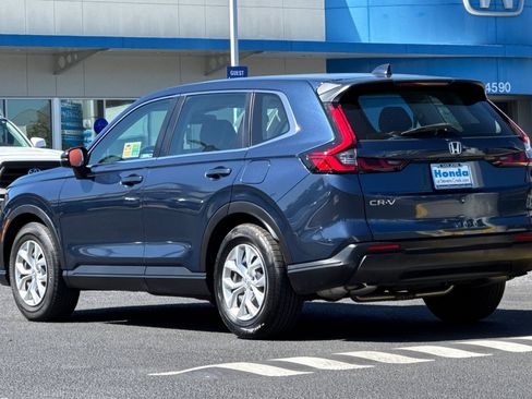 Used 2024 Honda CR-V LX image 3