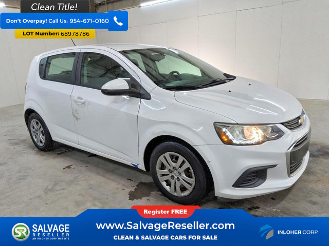 Used 2018 Chevrolet Sonic LT FWD image 5