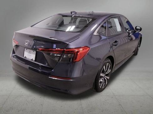 Certified 2023 Honda Civic EX image 6