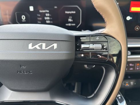 New 2026 Kia Sorento SX image 38