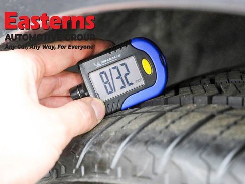 Used 2022 BMW X7 xDrive40i w/ Premium Package AWD/4WD image 27