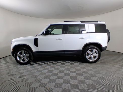 New 2026 Land Rover Defender 110 S image 2