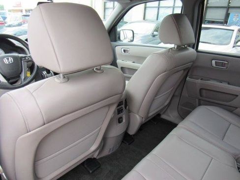 Used 2015 Honda Pilot EX-L image 32