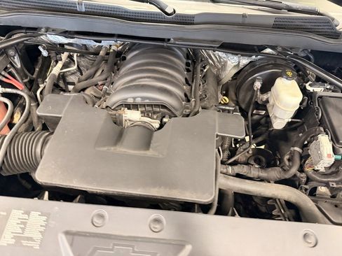 Used 2015 Chevrolet Silverado 1500 LT w/ Custom Sport Edition image 47