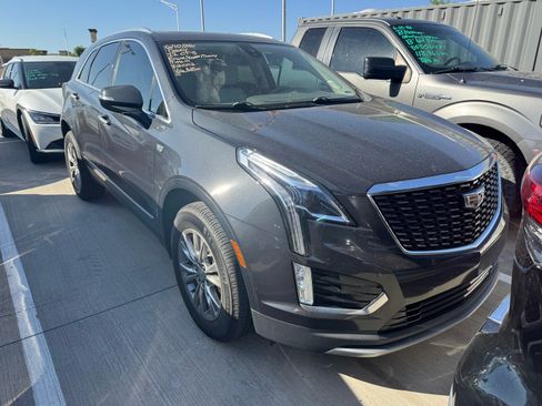 Used 2022 Cadillac XT5 Premium Luxury FWD image 5
