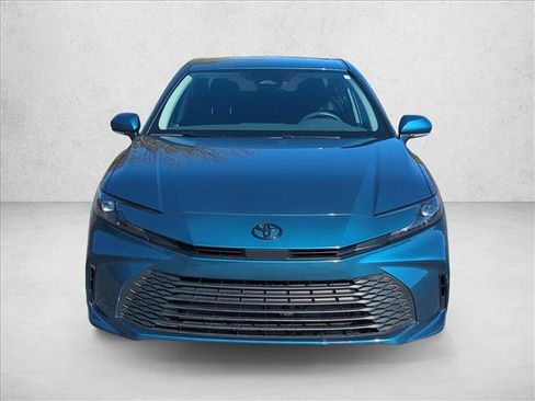 Certified 2025 Toyota Camry LE w/ Convenience Package image 2