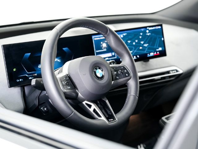 Used 2026 BMW iX xDrive60 w/ M Sport Package AWD/4WD image 10