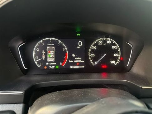 Used 2024 Honda Pilot TrailSport image 8