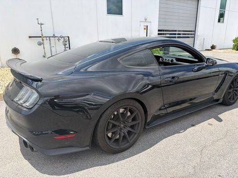 Used 2016 Ford Mustang Shelby GT350 w/ Track Package RWD image 6
