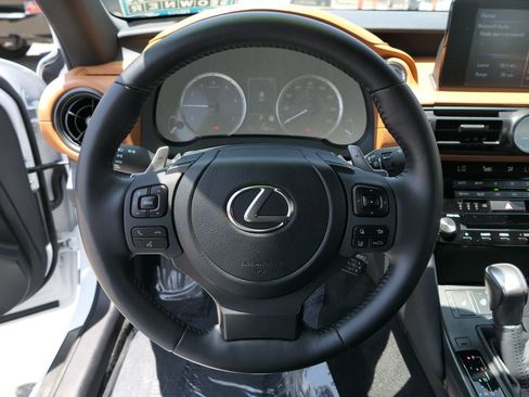 Used 2025 Lexus IS 300 F Sport AWD/4WD image 17