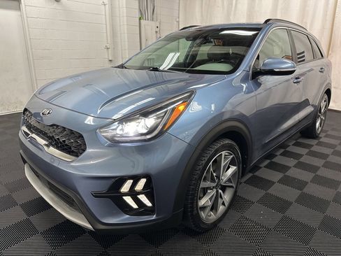 Used 2021 Kia Niro Touring image 5